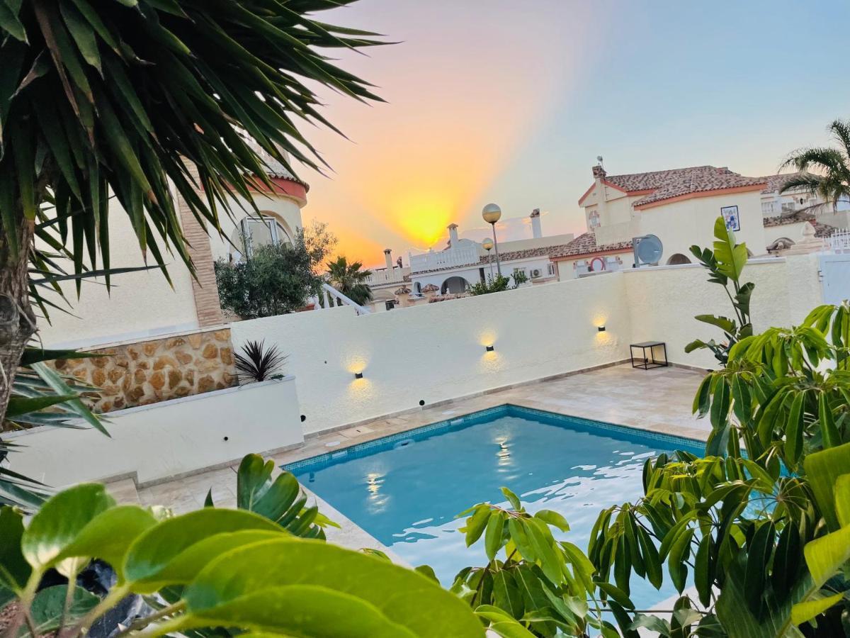 הוילה גראן אלקנט Casa Azure מראה חיצוני תמונה