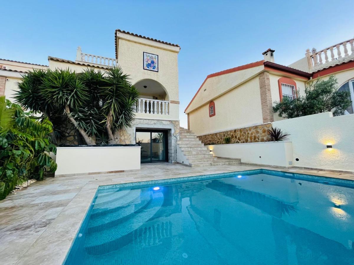 הוילה גראן אלקנט Casa Azure מראה חיצוני תמונה